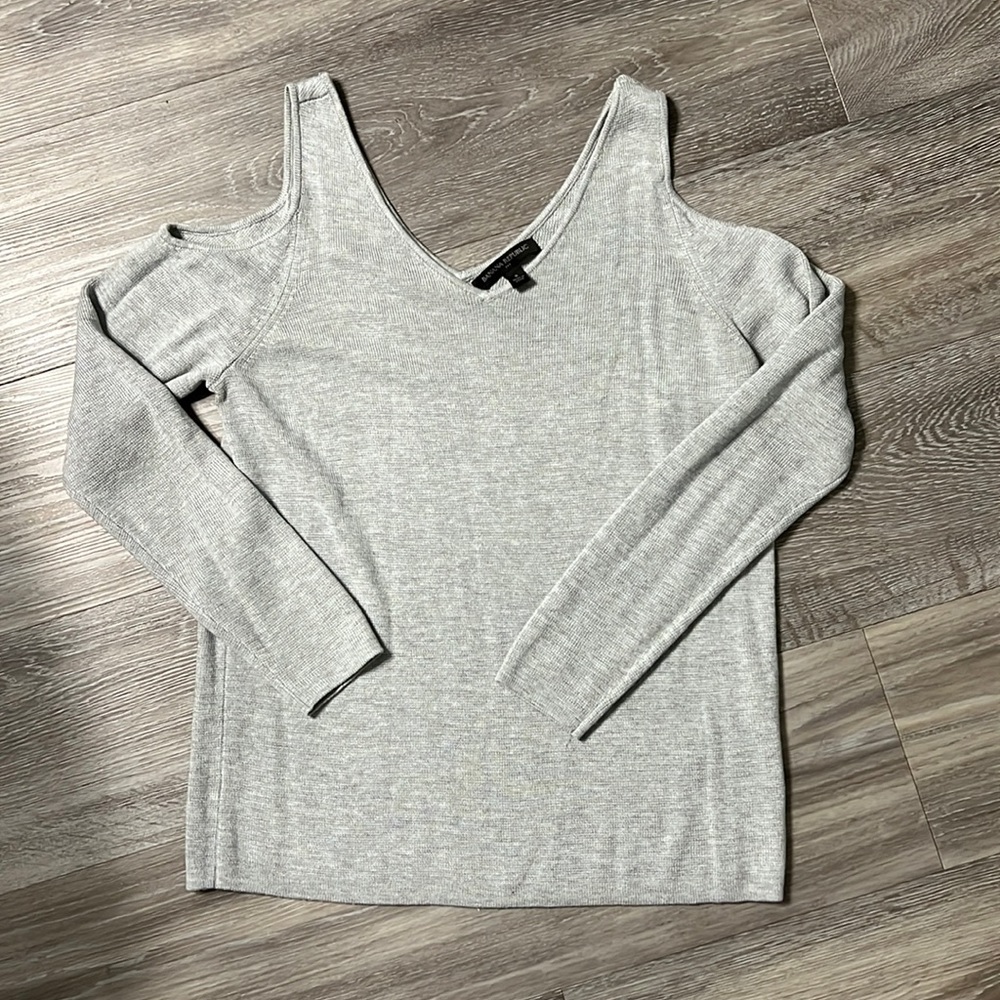 Banana Republic open shoulder gray sweater